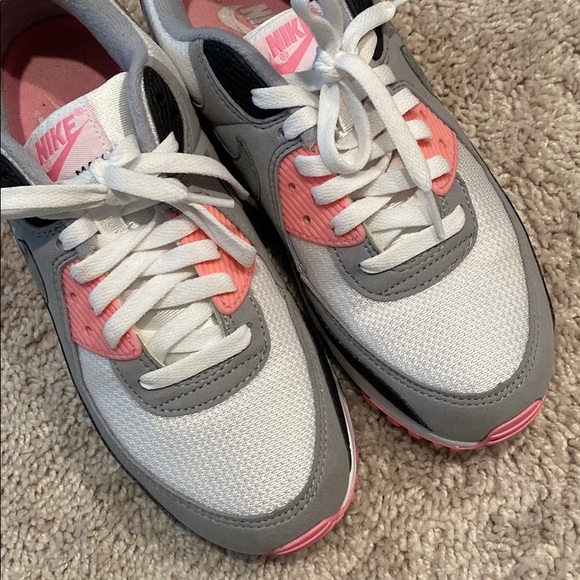‼️PRICE FIRM‼️Nike Air max 90 pink white black - Picture 9 of 9